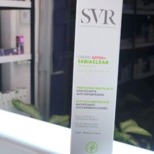 sunblock svr sebiaclear anti-imperfection